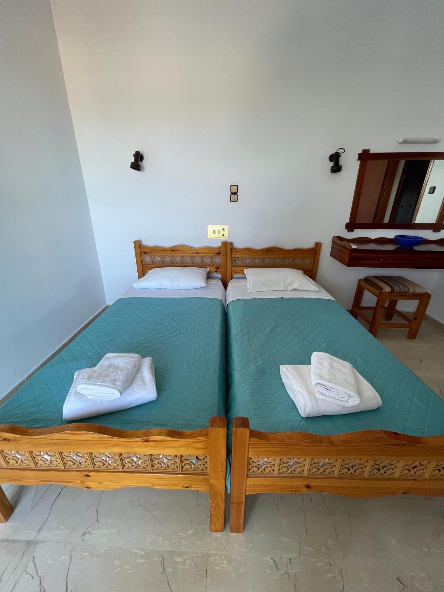 Aeolos Apartments كوليمفاري المظهر الخارجي الصورة