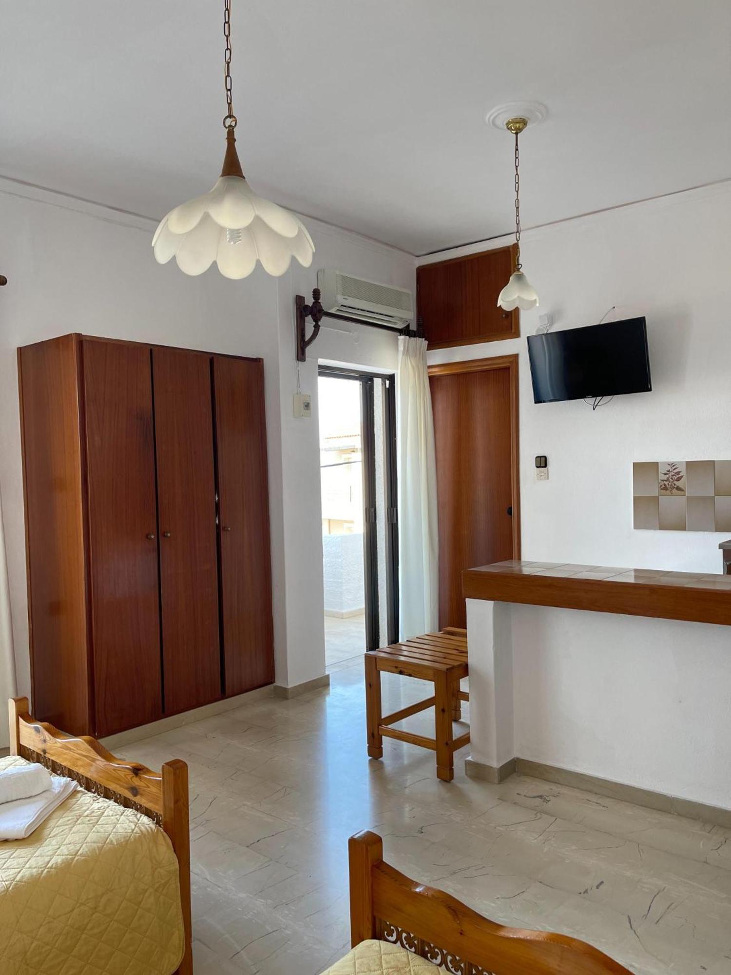Aeolos Apartments كوليمفاري المظهر الخارجي الصورة