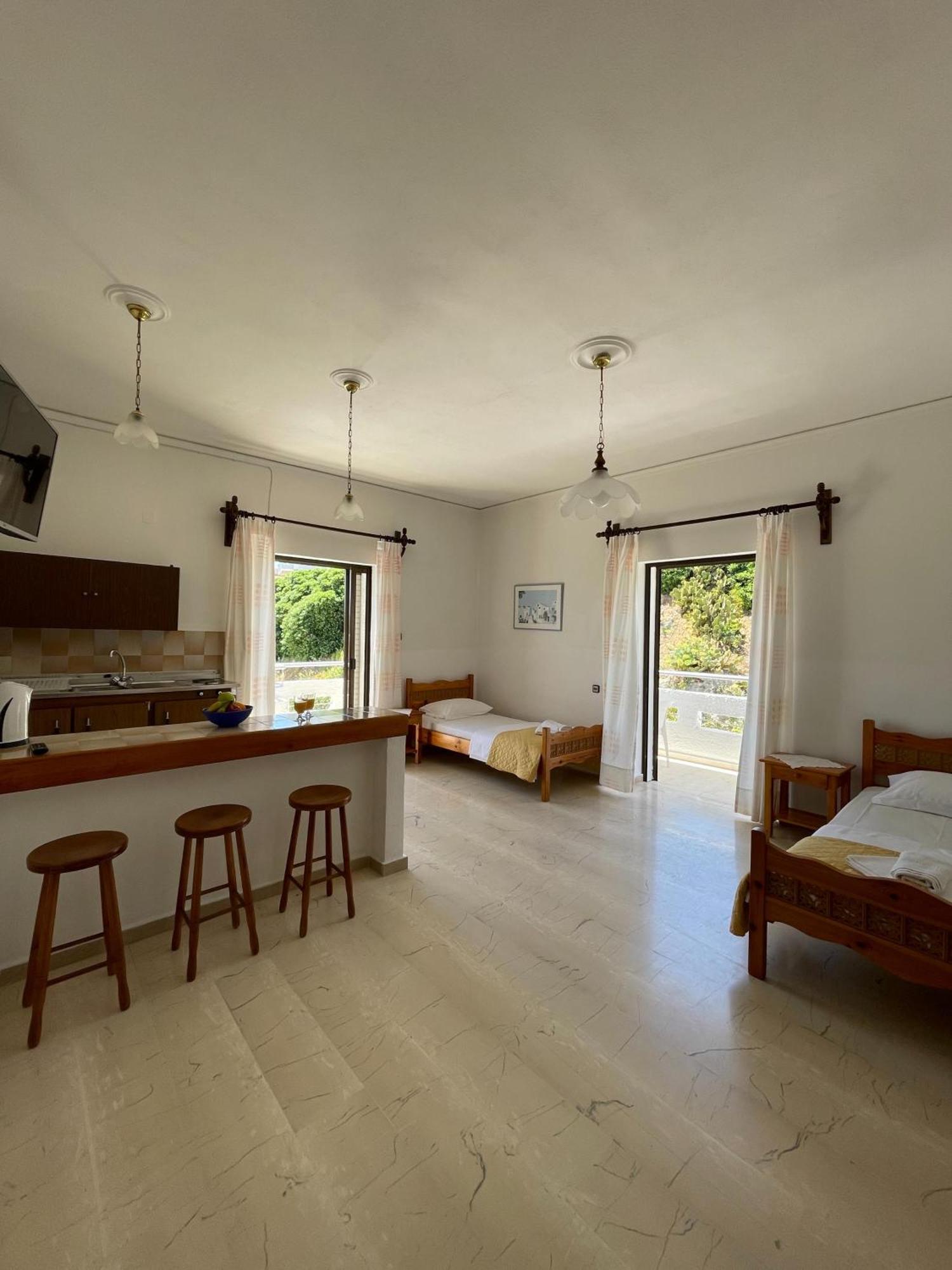 Aeolos Apartments كوليمفاري المظهر الخارجي الصورة
