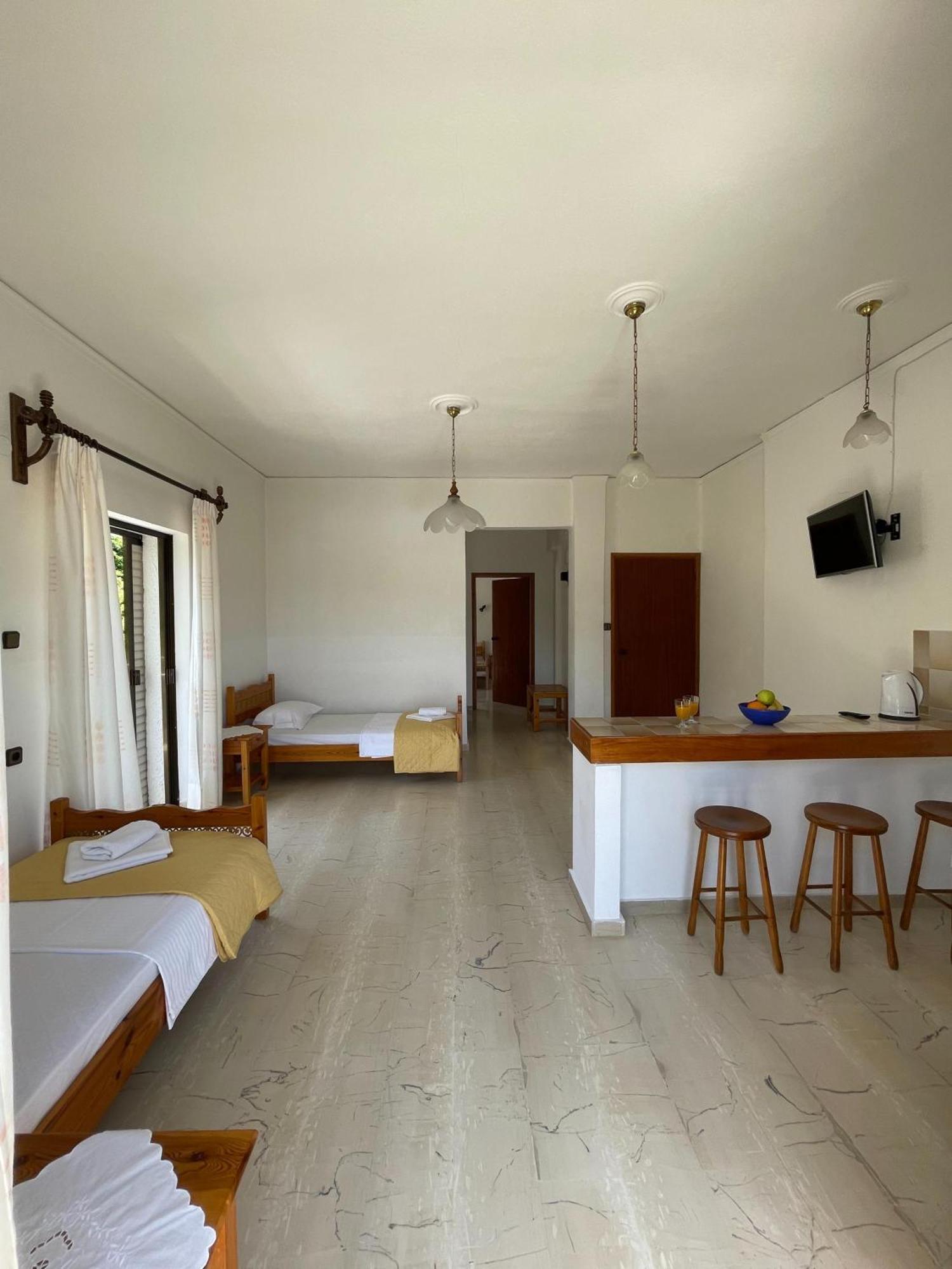 Aeolos Apartments كوليمفاري المظهر الخارجي الصورة